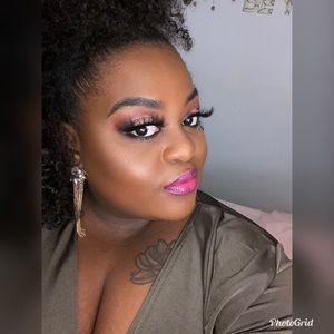 Meet your Posher, Natalie